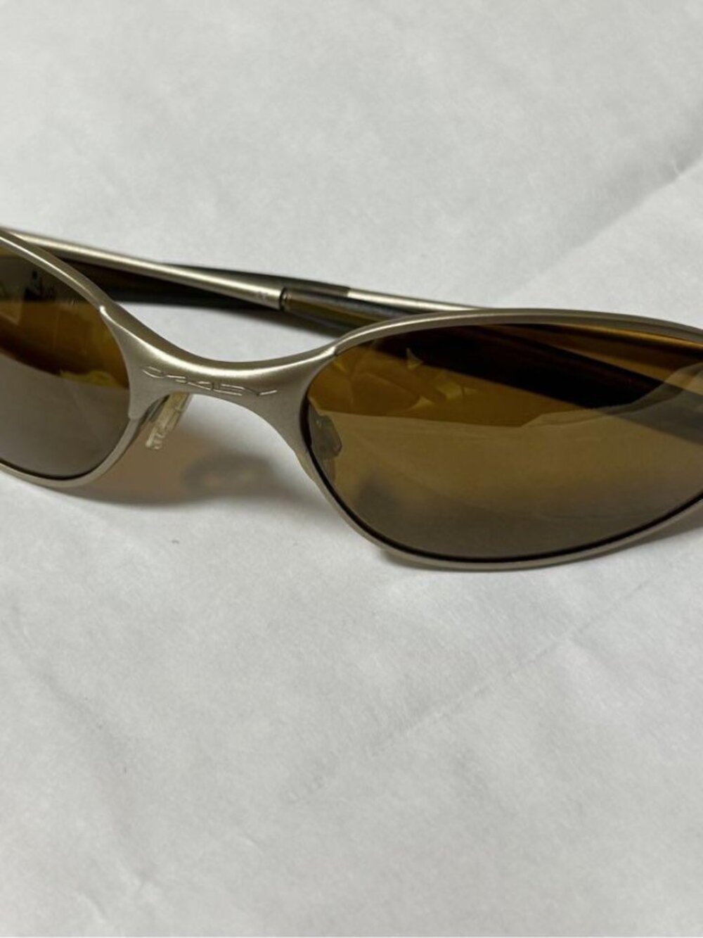 Oakley C-Wire Archive 90s–00s — Platinum Frame, Gold Iridium Lenses